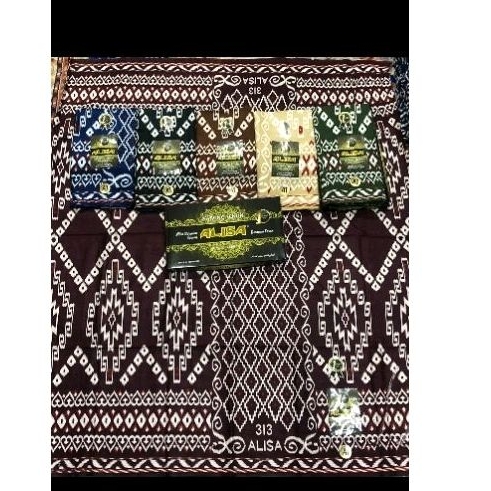 SARUNG ALISA KAWUNG