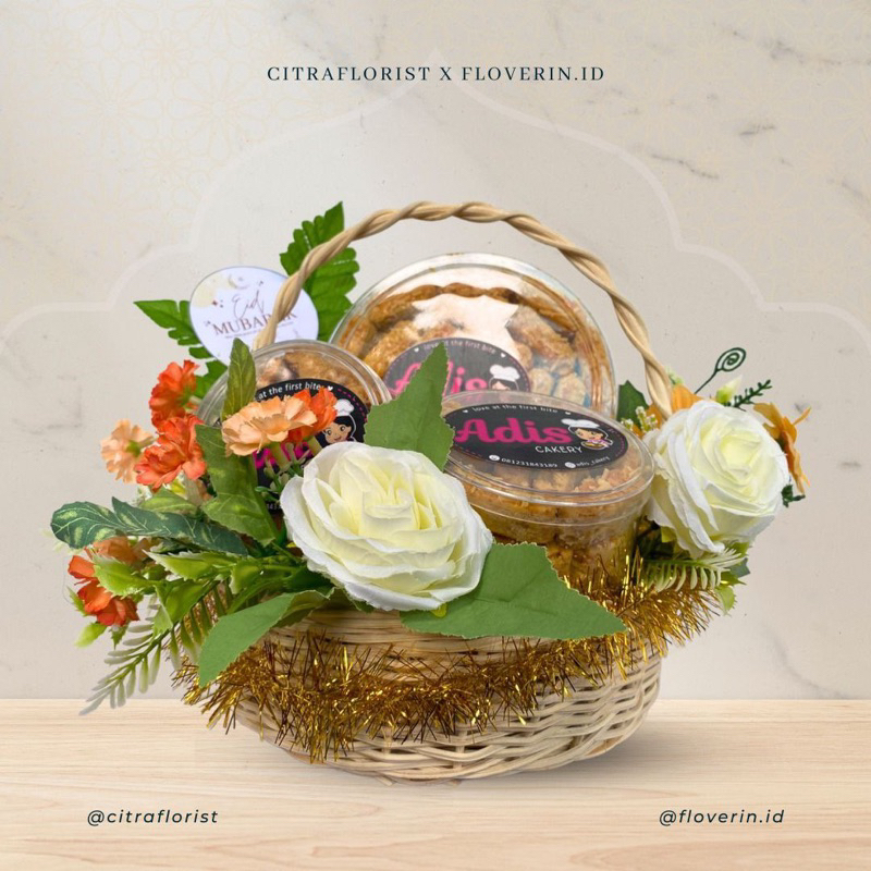 

Medium Artificial Hampers Kue Kering untuk Parcel Lebaran with Adis