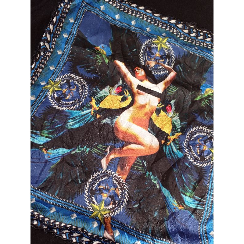 kaos givenchy second/bekas