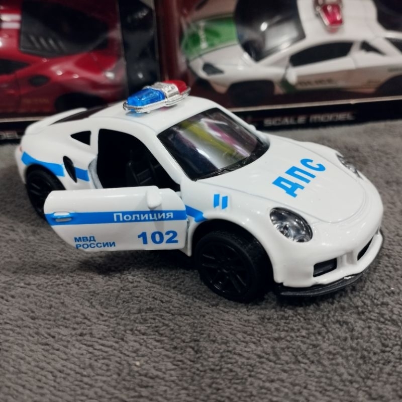 Die-Cast Mobil Sports Grafity Police Cars /Mainan Pajangan Mobil Sport/ Mainan Koleksi Keluarga