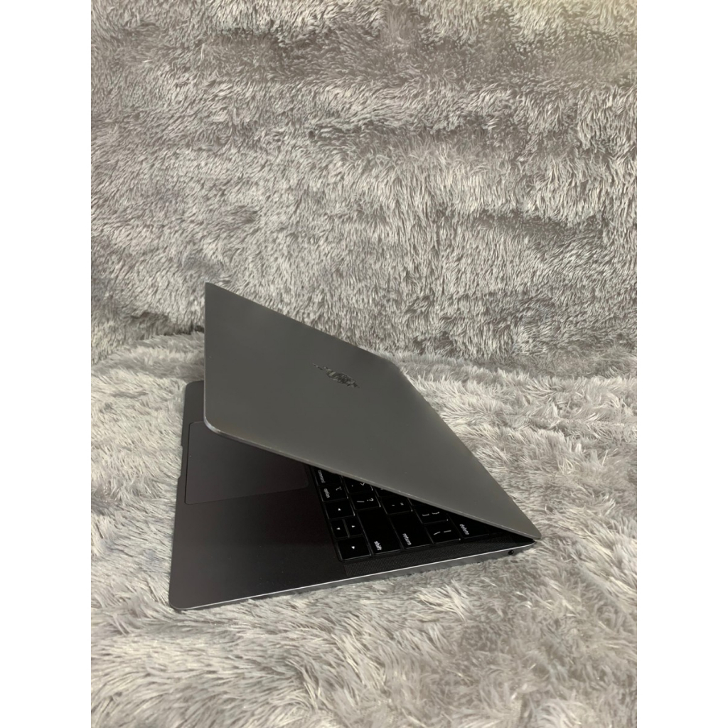 (FREE CASE) MACBOOK PRO 15 INCH TOUCHBAR 2019 RAM 8/16GB SSD 128/256/512GB SECOND ORIGINAL BERKUALITAS HARGA EKONOMIS