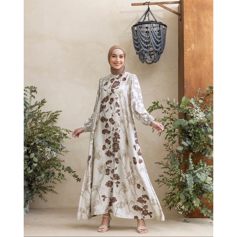 Asha Dress by Heaven Lights