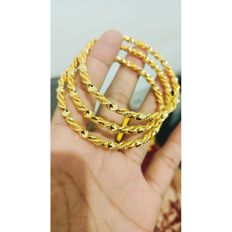 Gelang keroncong lapis kristal import,awet dipakai harian tebal Warna emas 24k