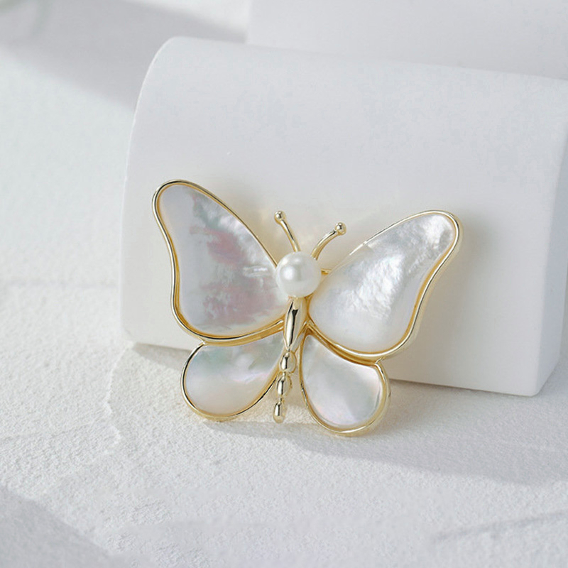 Brooch/Bros Kupu/bros cantik/bros lucu/bros jilbab/bros laris/bros murah/bros cewek/Bros Geometri/Bros wanita Jewelry Fashion Korean Butterfly Brooches Gold Color