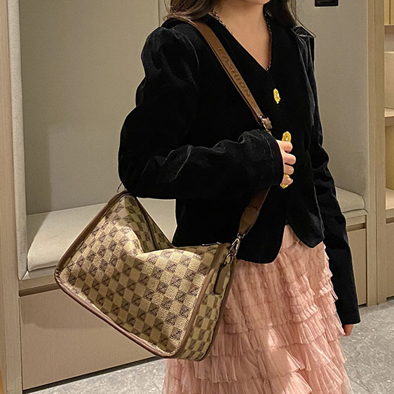 ( 2PC 1KG ) GTBI998881514 New Arrival 2023 !!!  Tas Selempang  Tas Wanita Import  Premium Terbaru