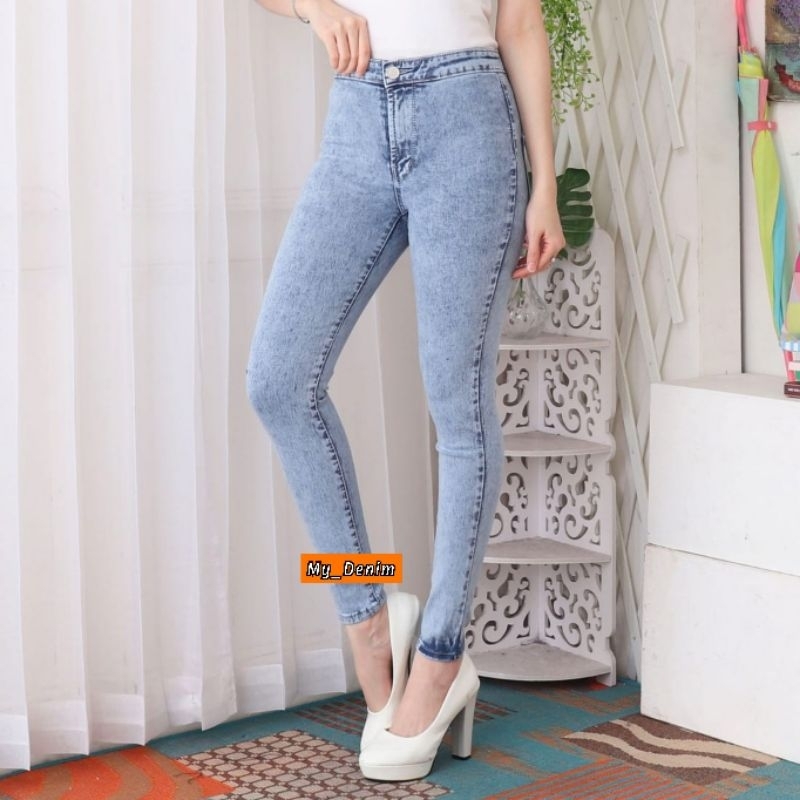 CELANA HIGHWAIST JEANS POLOS WANITA