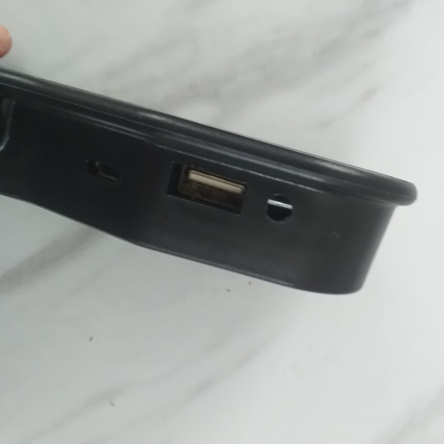 Lampu Spotlights Multifunctional 4 mode magnet usb powerbank HATTAKI