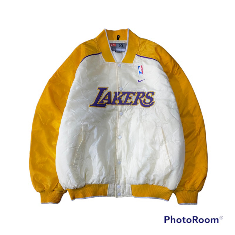 Varsity Nike x NBA Lakers Limited edition second original