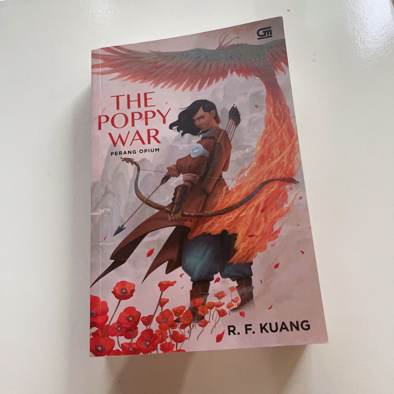 PRELOVED THE POPPY WAR