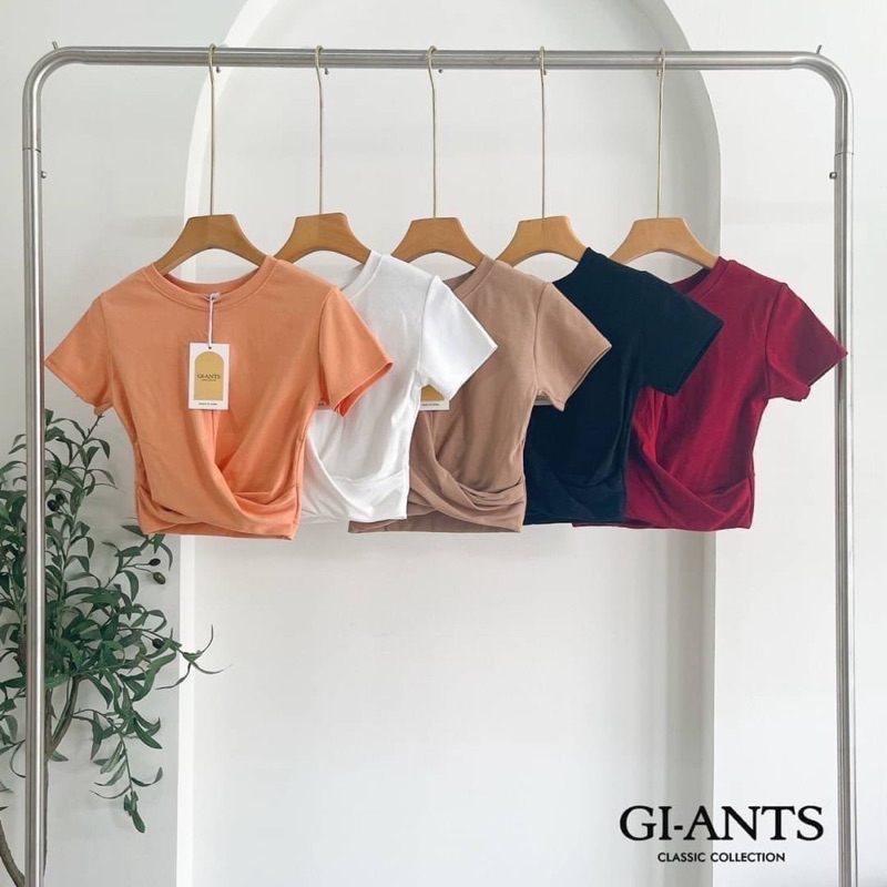 ATASAN GIANTS BASIC MODEL CROP KAOS IMPORT BANGKOK(BJGB422)