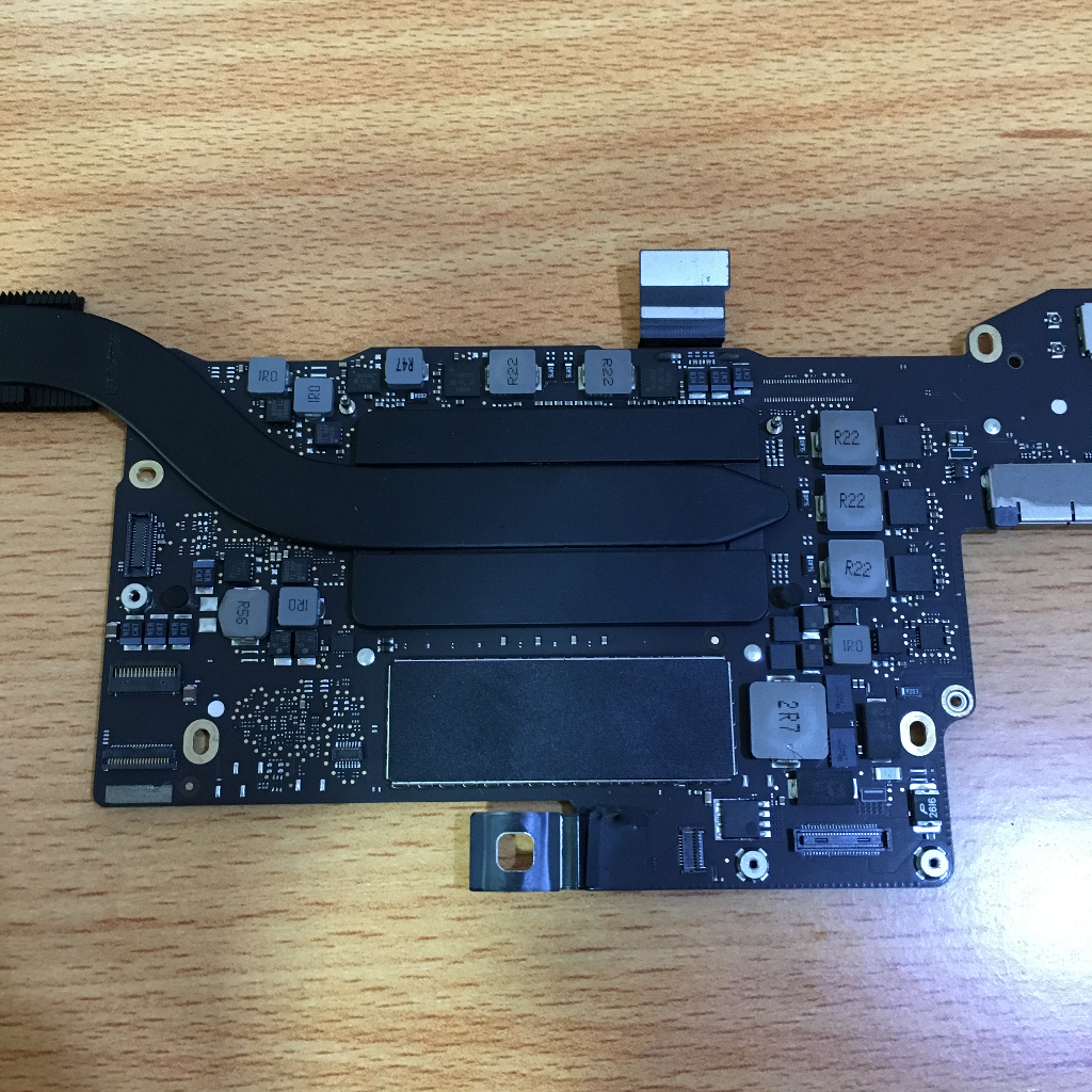 LogicBoard MacBook Pro 2017 Core i5 i7 RAM 8GB 16GB A1708 13 Inch