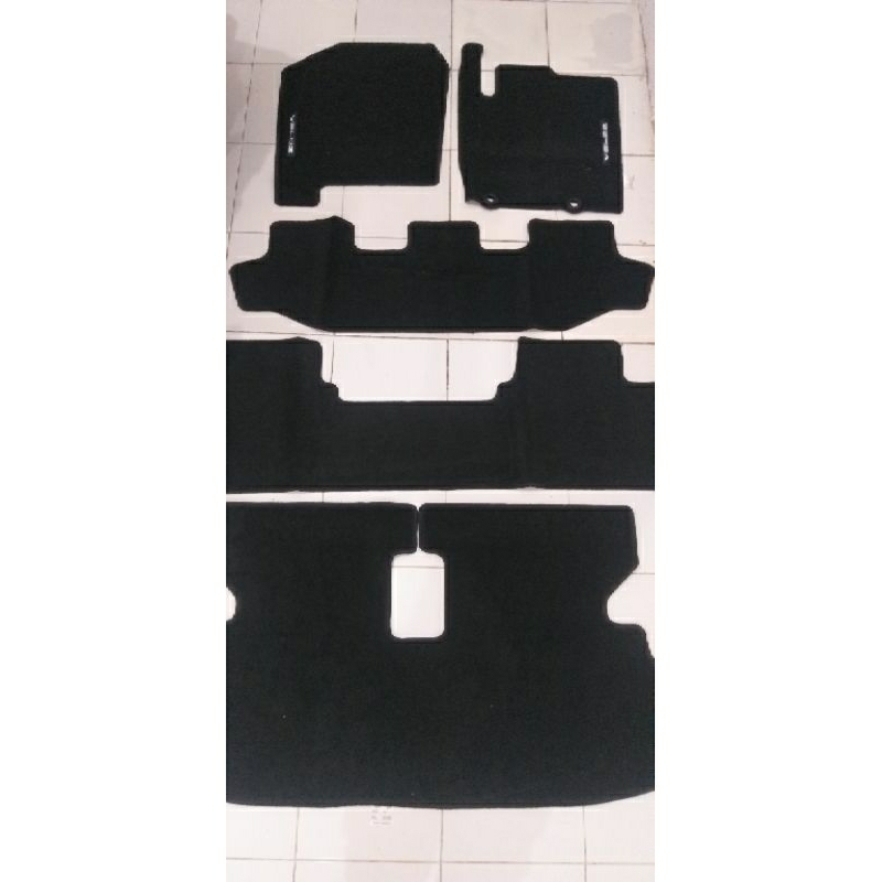 Karpet mobil Avanza Veloz untuk thn 2022-2023