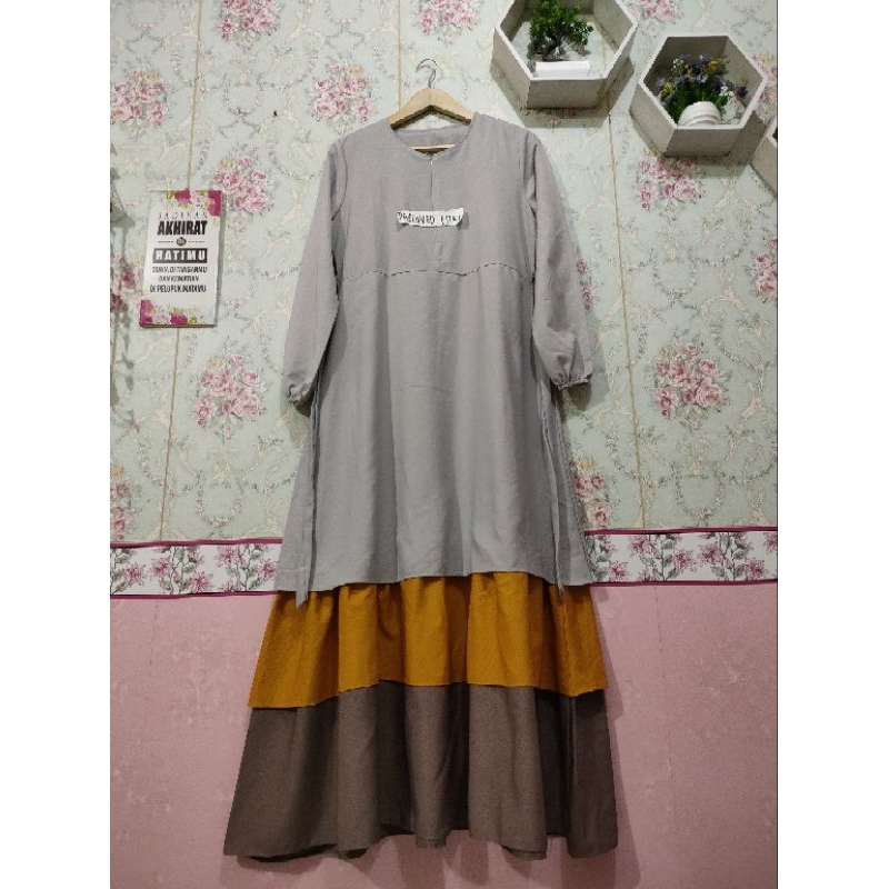 gamis Tory Burch 3 tone preloved dress second pl muslimah syari maxy umbrella muslim muslimah premiu