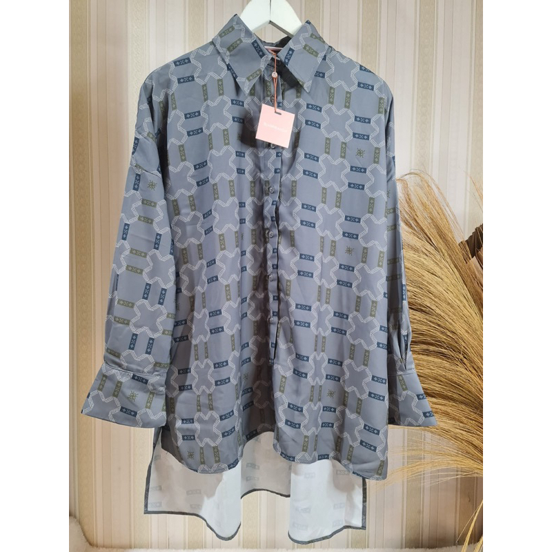 Preloved like new Penza Top - Frost grey Ria Miranda