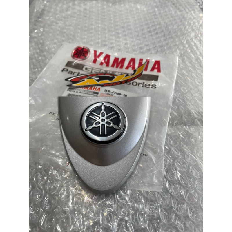 emblem dasi emblem dada depan fizr vega lama original