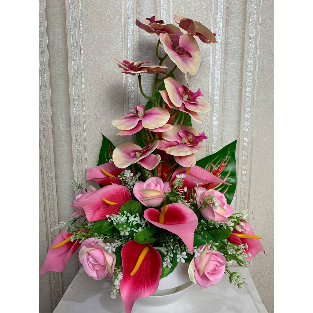 Bunga Sudut Anggrek Latex + Anturium + Ros Kecil