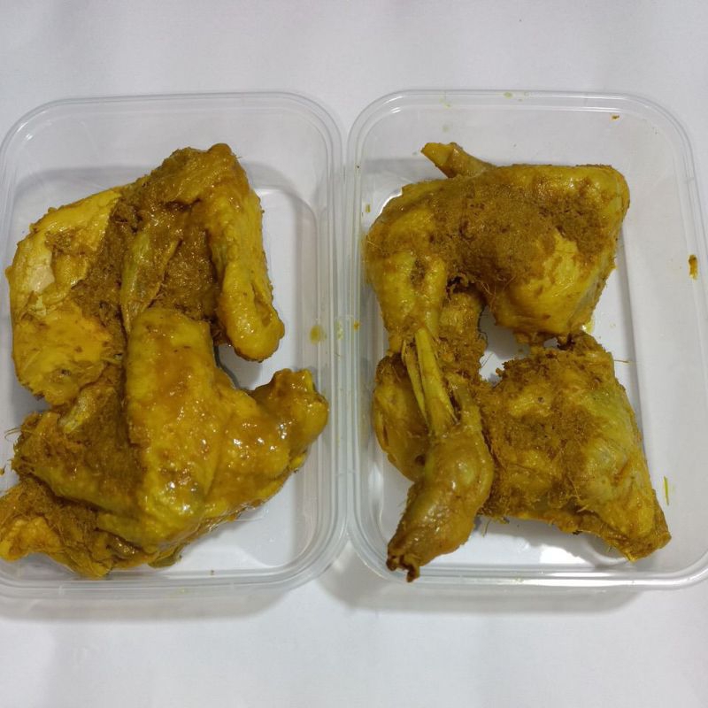 

ayam pejantan kuning 2pcs