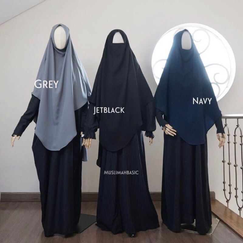 PRELOVED FK INSTANT LADY GREY SIZE M BY MUSLIMAH BASIC