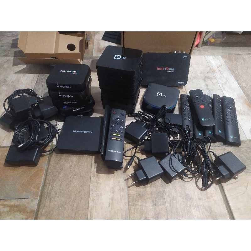 Set Top Box Transvision dan STB dens tv