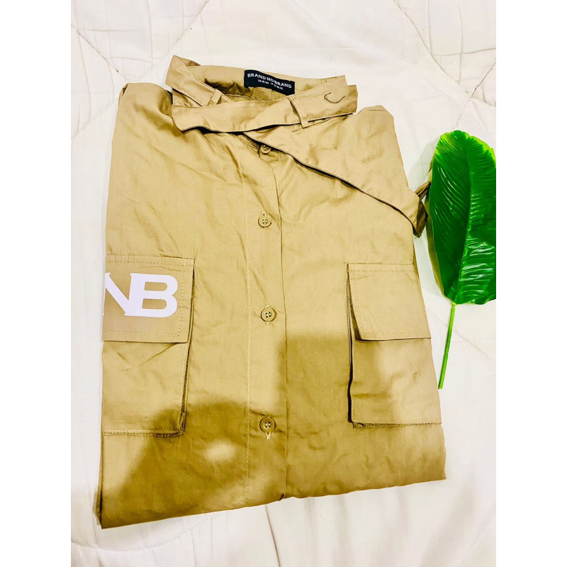 preloved kemeja BNB taheema top