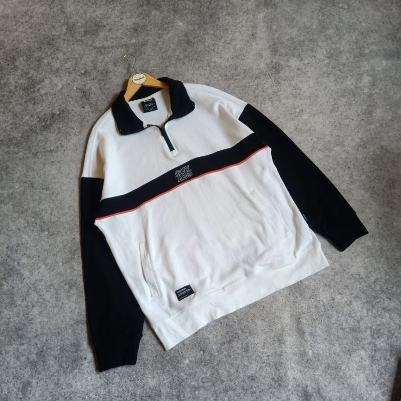 HALFZIP GROOVERHYME