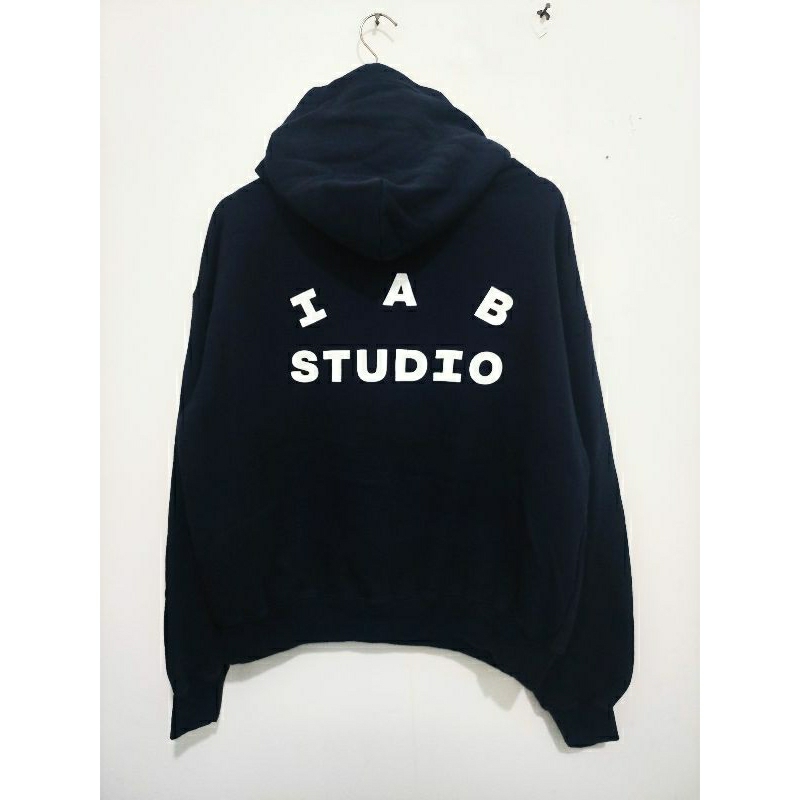 Hoodie "IAB Studio"