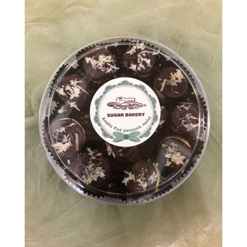 

KUE COKLAT KEJU