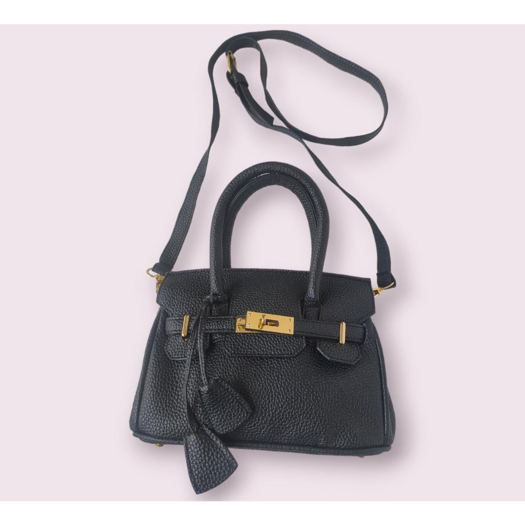 tas wanita 2IN1/ slingbag wanita/tas selempang wanita/top handle bag/handbag wanita/tas selempang wanita murah/tas papirut/ tas import/tas vintage/ tas aesthetic/slingbag murah