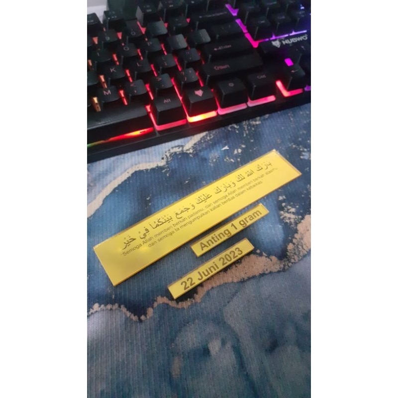 grafir cutting akrilik miror gold