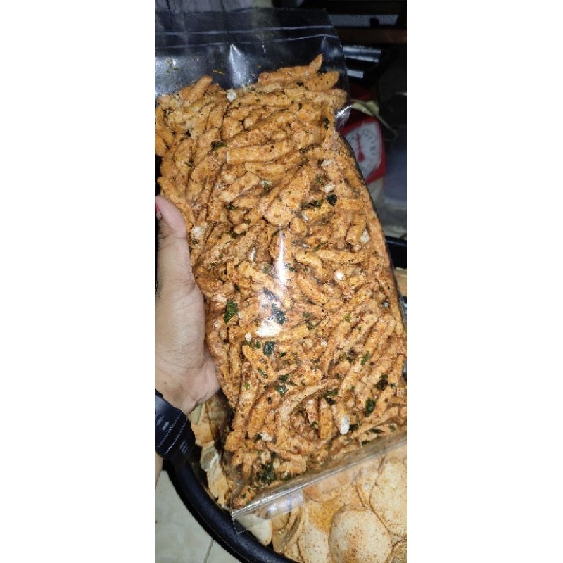 

BASRENG ORIGINAL DAUN JERUK DAN PEDAS DAUN JERUK 500gram