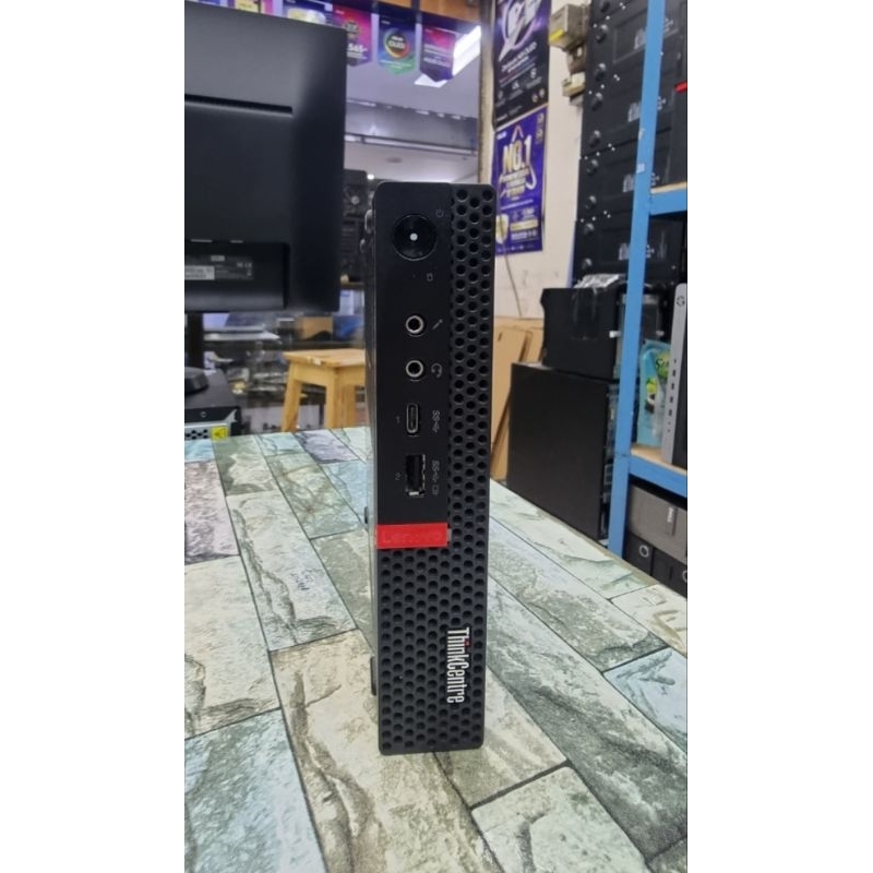 mini pc lenovo m720q  core i5 gen 8  ram 8 gb   mantap like new