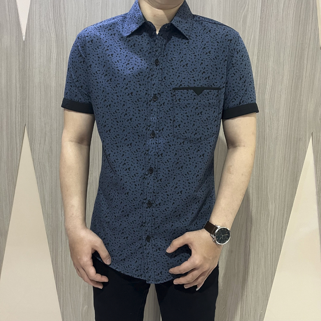 [GRIDLINE - S313 Prussian &amp; Azure Blue] Kemeja Pria Katun Lengan Pendek Slimfit Kerah Modern Elegant Simpel M-XXL