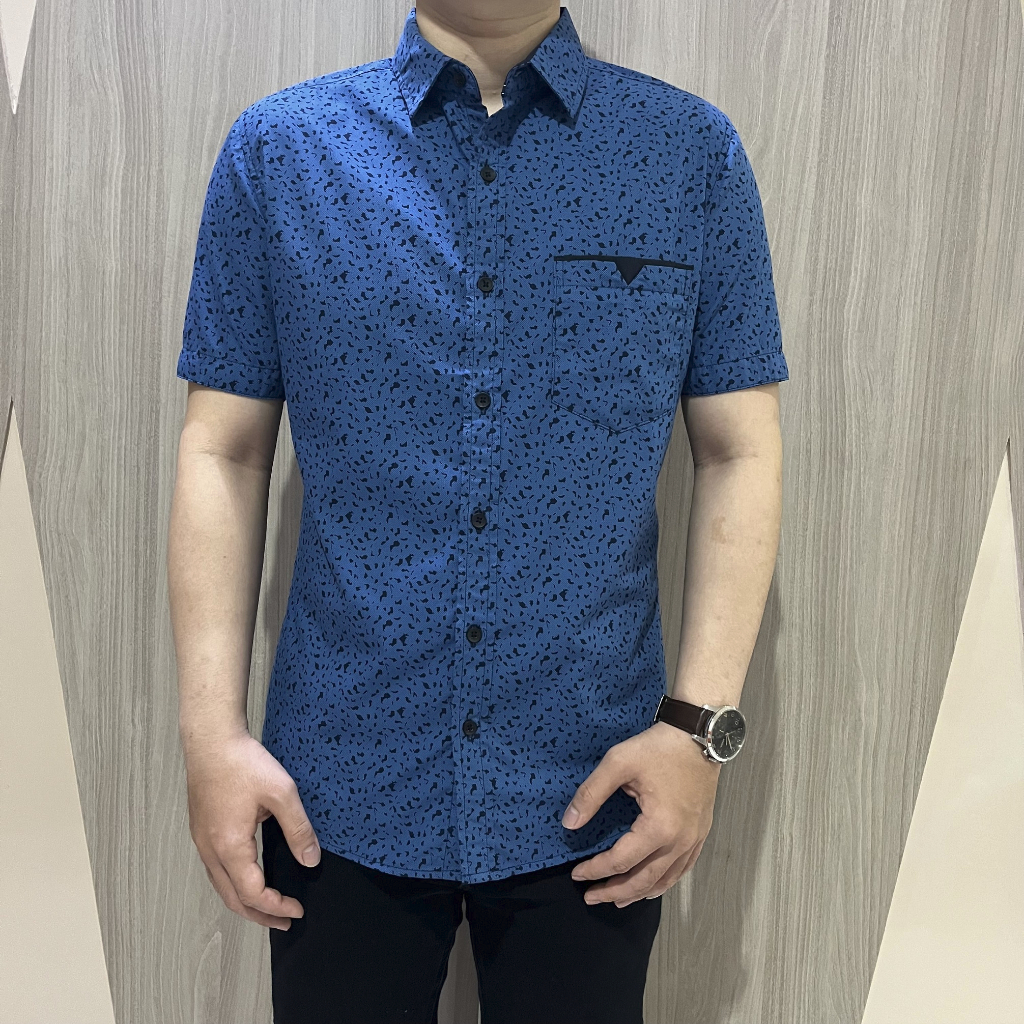 [GRIDLINE - S313 Prussian &amp; Azure Blue] Kemeja Pria Katun Lengan Pendek Slimfit Kerah Modern Elegant Simpel M-XXL