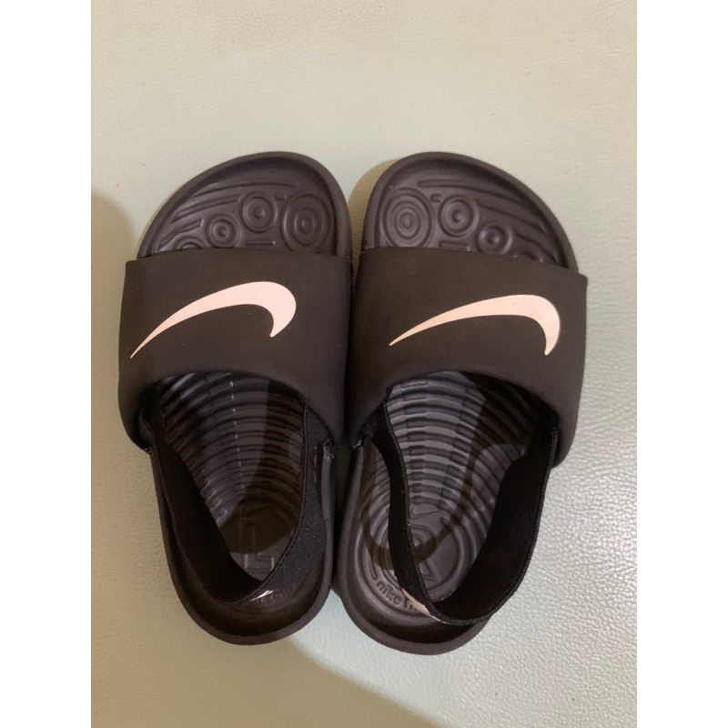 SANDAL ANAK - NIKE ( Preloved )