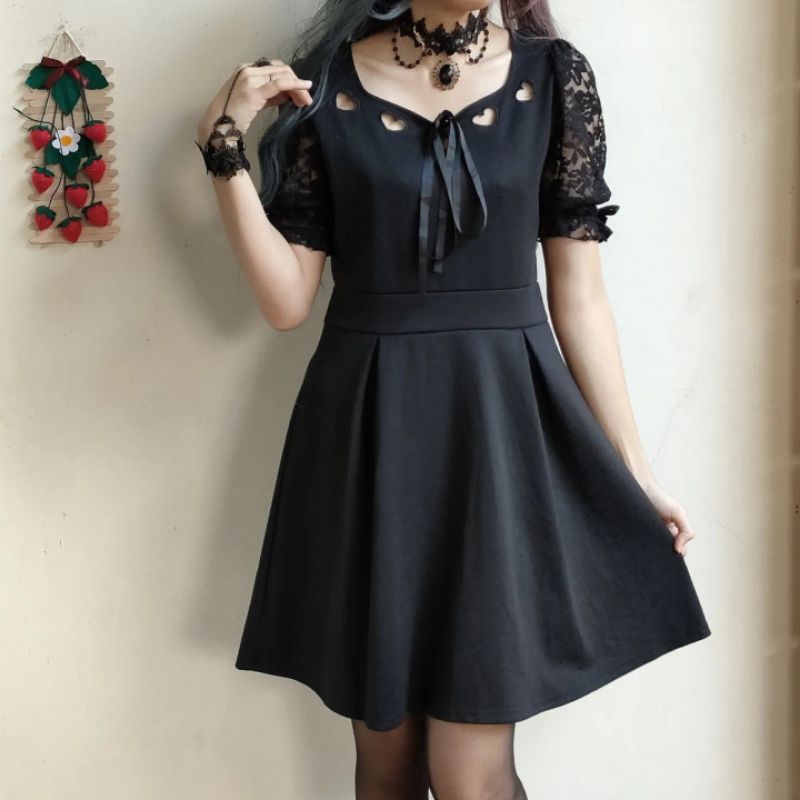 [703] Kawaii black dress jirai kei brand Newlyme japan