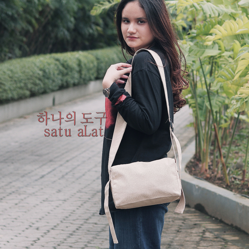 SATU ALAT Tas Selempang SAKURA 100% Canvas Premium Tebal Tas Kanvas