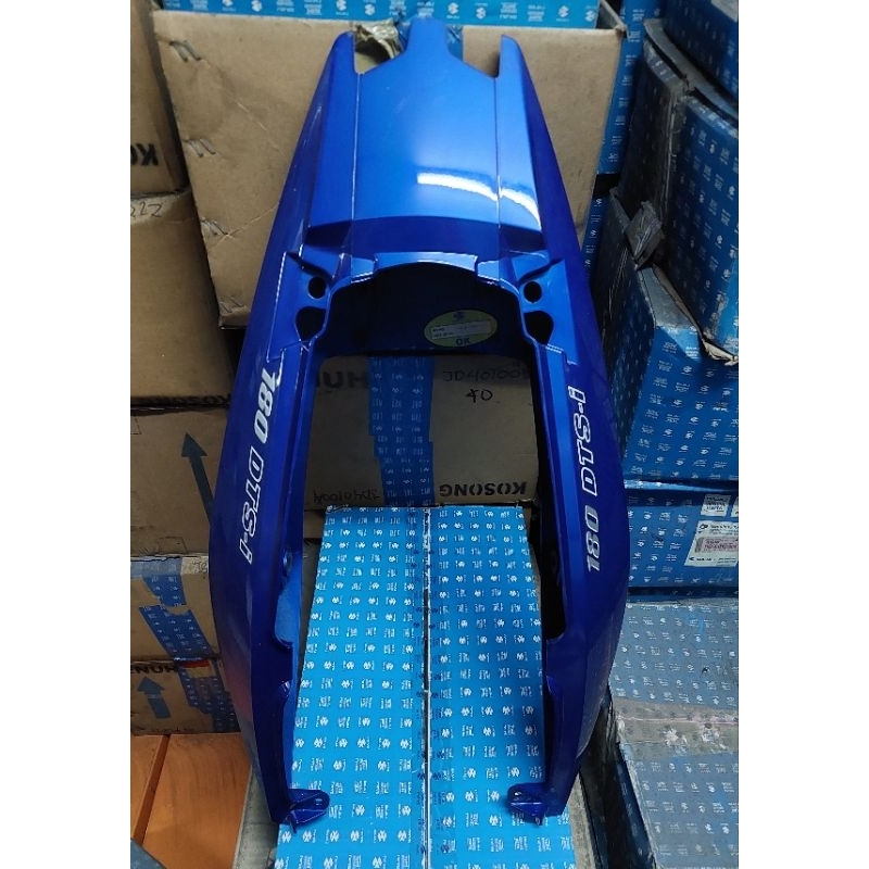 fering / cover bodi brlakang pulsar 180 200 220 bajaj pulsar original