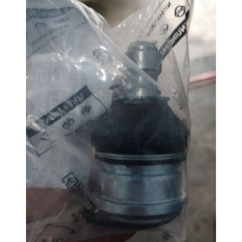Ball joint nissan march datsun go