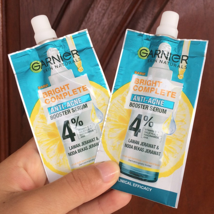 GARNIER Bright Complete Anti-Acne Booster Serum | Serum wajah anti jerawat - 7.5ml Sachet