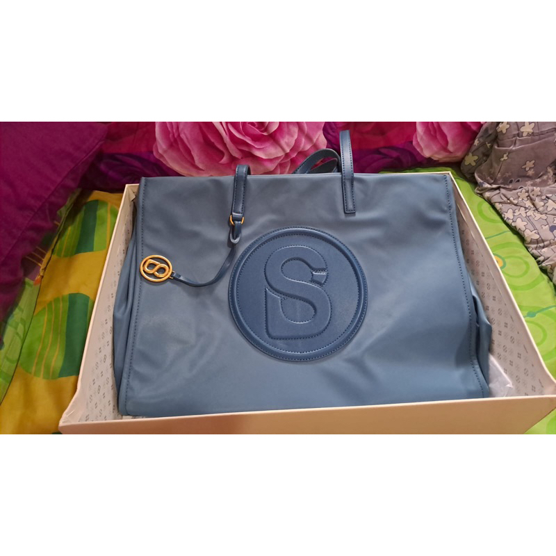 Nylon tote bag Buttonscarves