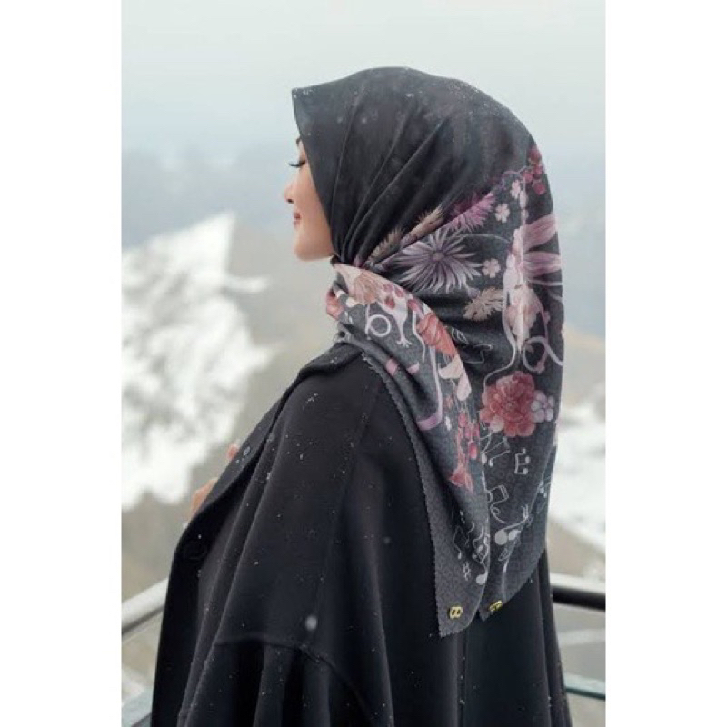 Nada Series Buttonscarves Re