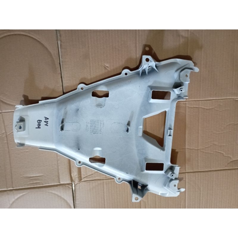 COVER UPPER COVER DUDUKAN WINSHIELD HONDA Ada 150  ORIGINAL