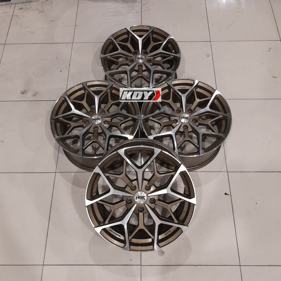 Velg Mobil Bekas Ring 18 Lubang 5 MYTH01 HSR R18X8 5X114,3