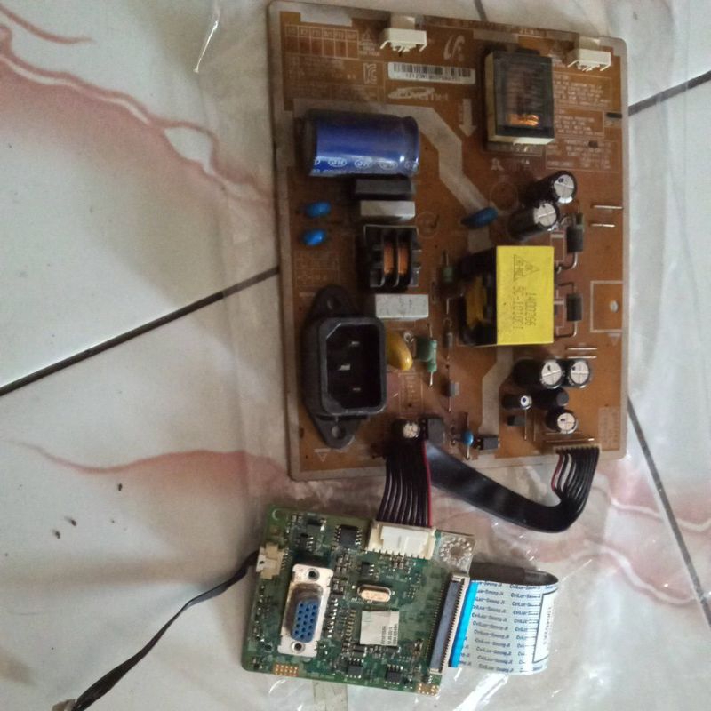 mesin monitor lcd merk Samsung B 1930