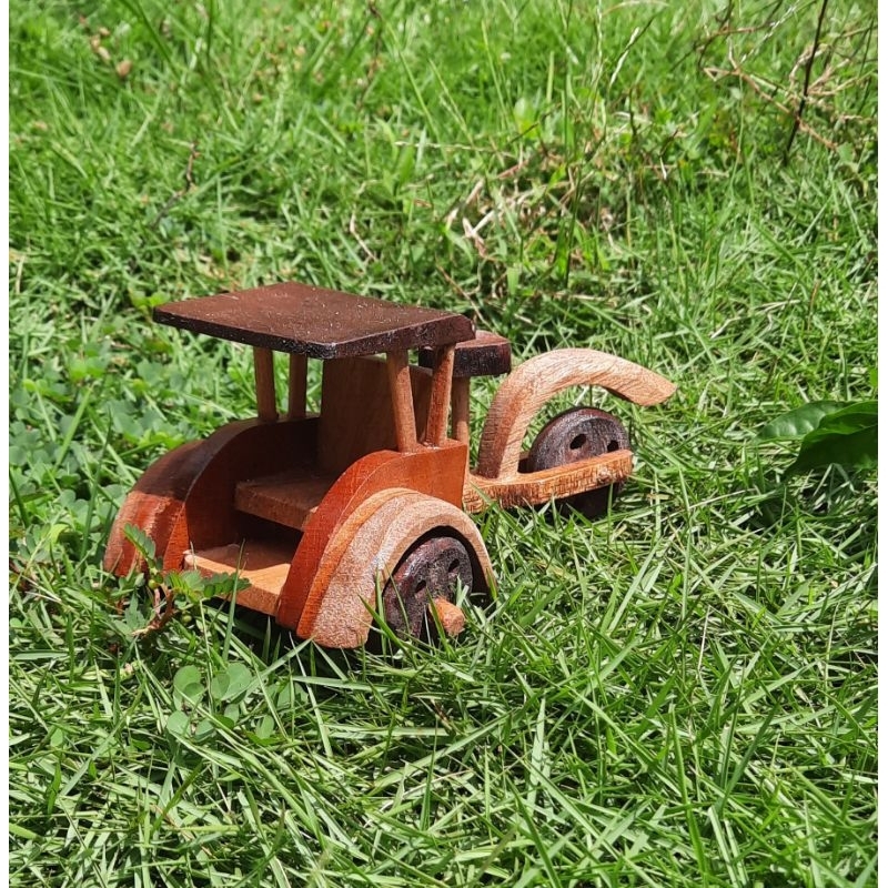 MINIATUR BECAK DARI KAYU DEKORASI HIASAN DINDING