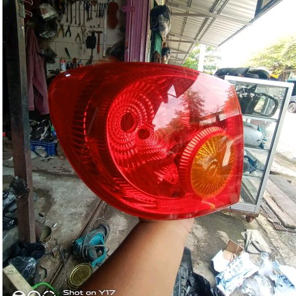 stoplamp Toyota Corolla Altis 2001-2005 ORIGINAL (KIRI)