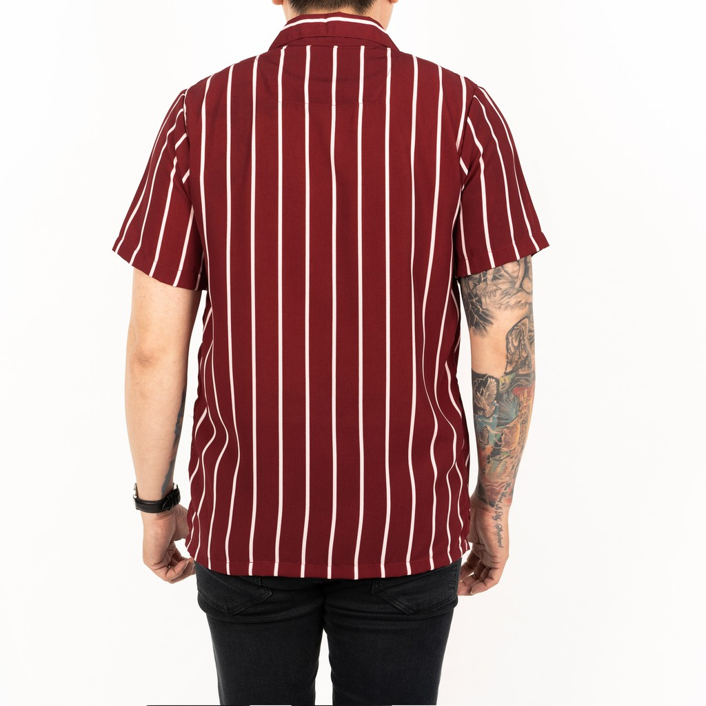 Kemeja stripe pria lengan pendek / Kemeja Salur Lengan Pendek