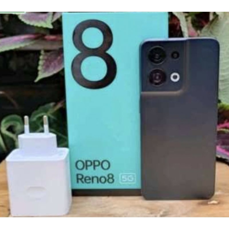 reno 8 5G  8+5 /256 gb