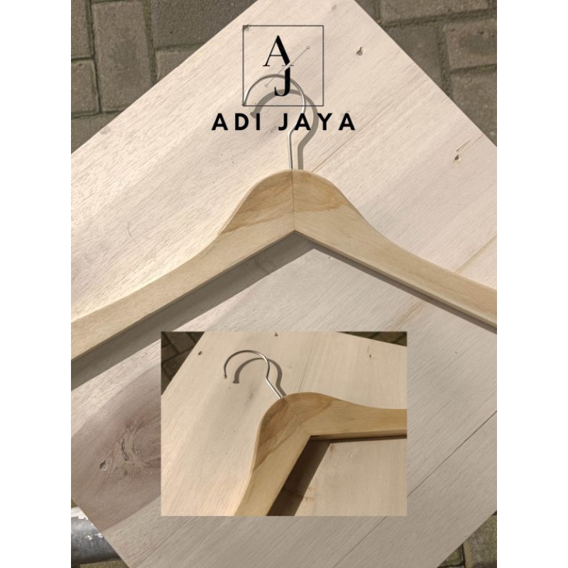 HANGER KAYU NATURAL MINOR DEFECT PAKET 12PCS / 1 LUSIN SALE REJECTED ADI JAYA