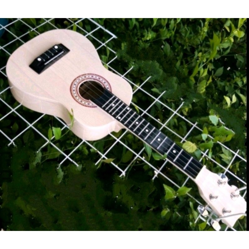 PAKET UKULELE SOPRAN SOPRANO 21&quot; SENAR 4 - PROMO KENTRUNG KENCRUNG / GITAR LELE TERMURAH TERLARIS GARANSI PENGIRIMAN &amp; PRODUK SELAMA TRANSAKSI BELUM TERSELESAIKAN  - COD